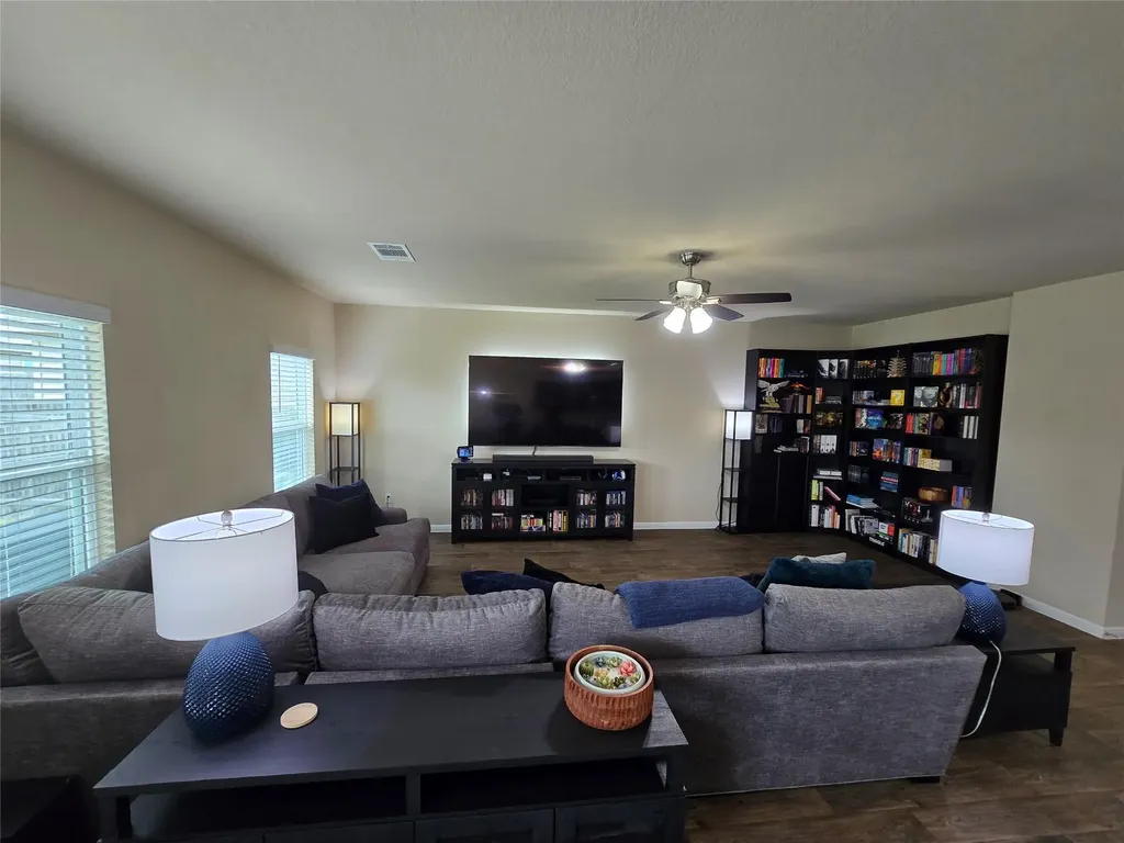 212 Yoakum Street Leander TX 78641
