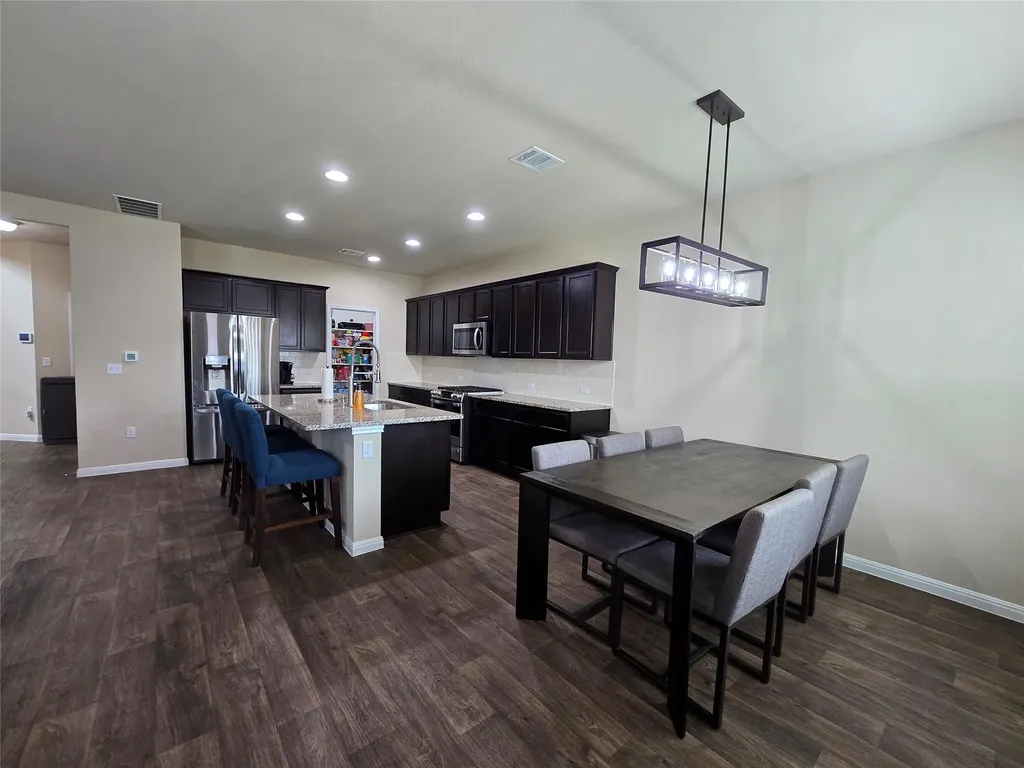 212 Yoakum Street Leander TX 78641