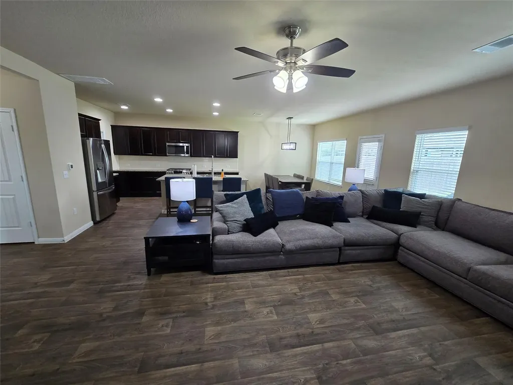 212 Yoakum Street Leander TX 78641