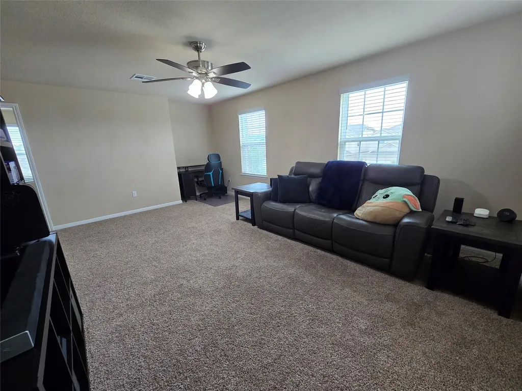 212 Yoakum Street Leander TX 78641