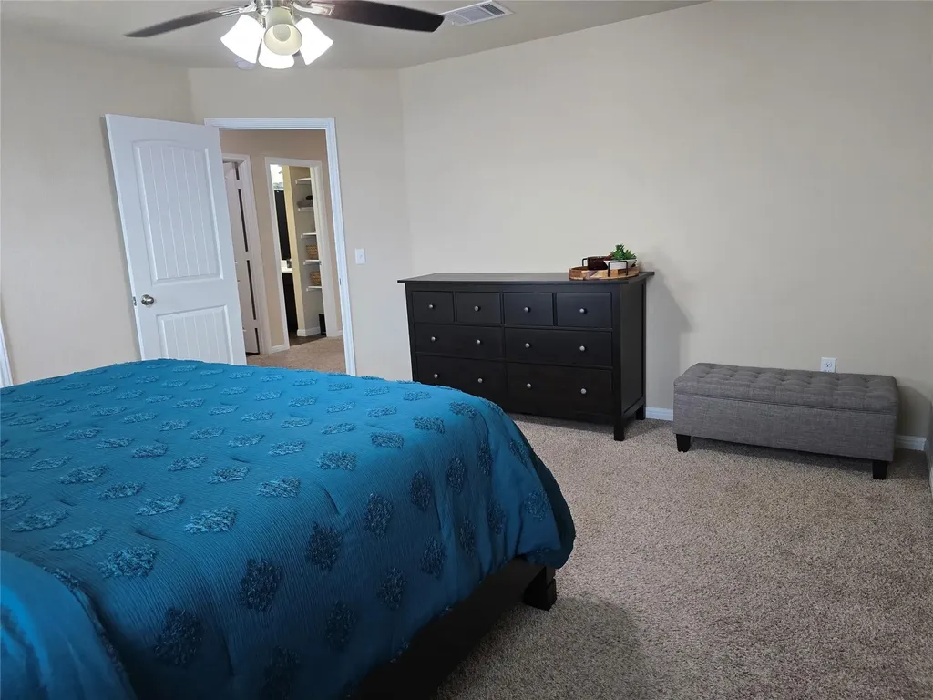 212 Yoakum Street Leander TX 78641
