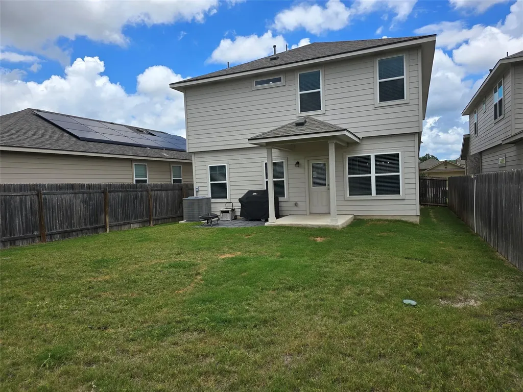 212 Yoakum Street Leander TX 78641