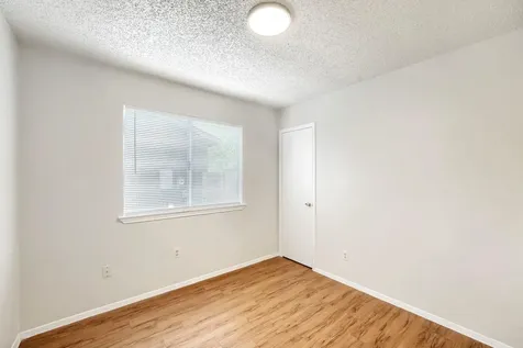 2301 Dove Springs Drive Austin TX 78744