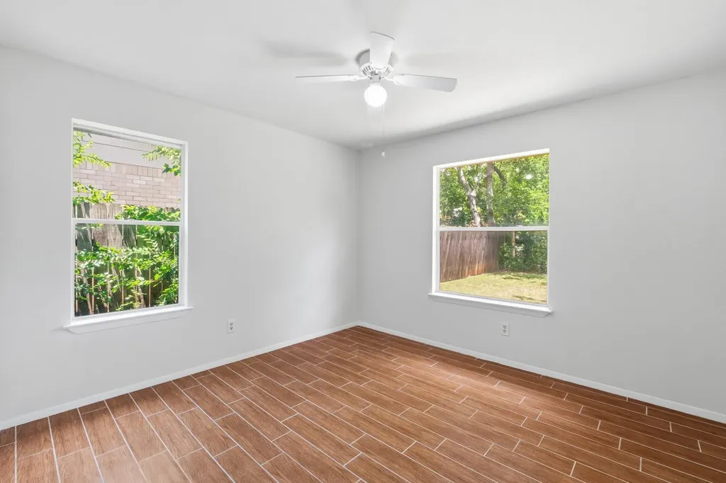 10218 Missel Thrush Drive Austin TX 78750
