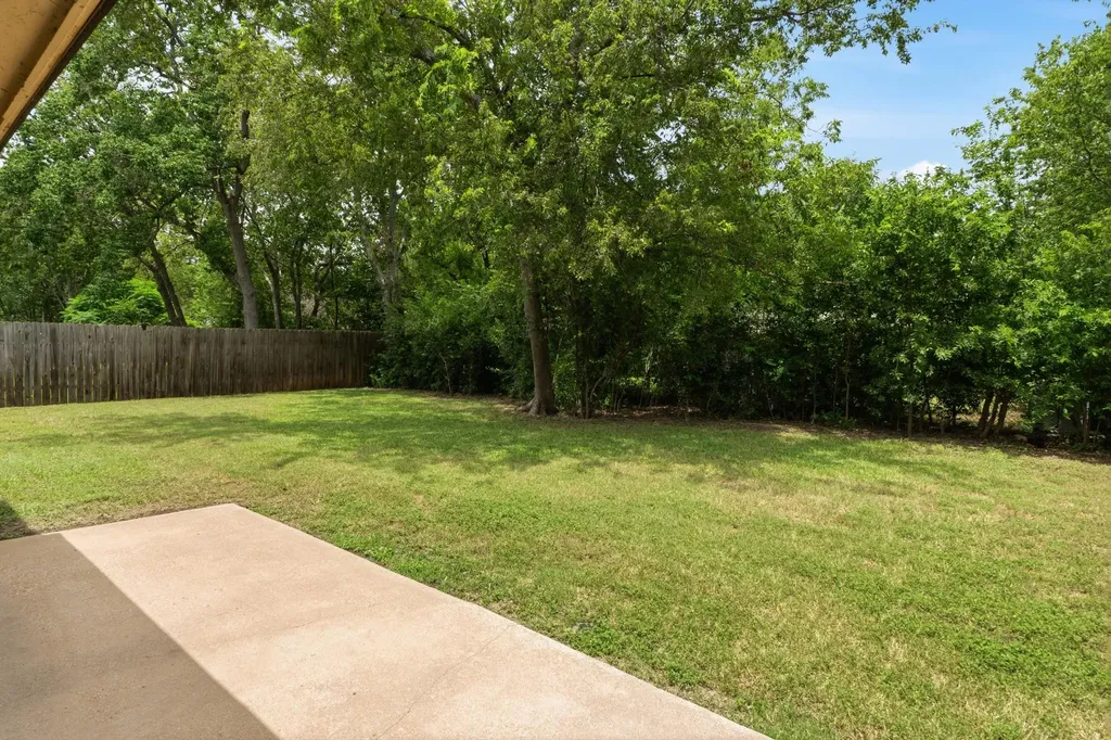 10218 Missel Thrush Drive Austin TX 78750
