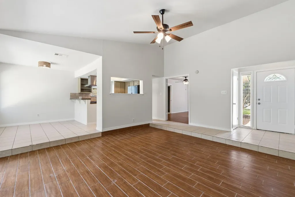 10218 Missel Thrush Drive Austin TX 78750