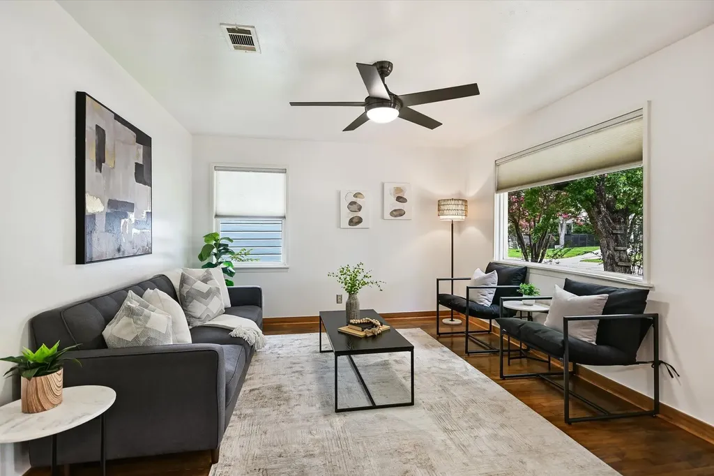 3013 E 18th Street Austin TX 78702