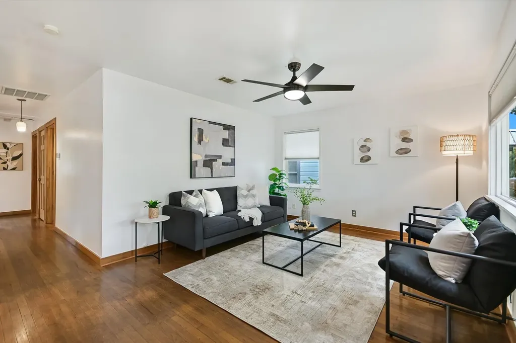 3013 E 18th Street Austin TX 78702