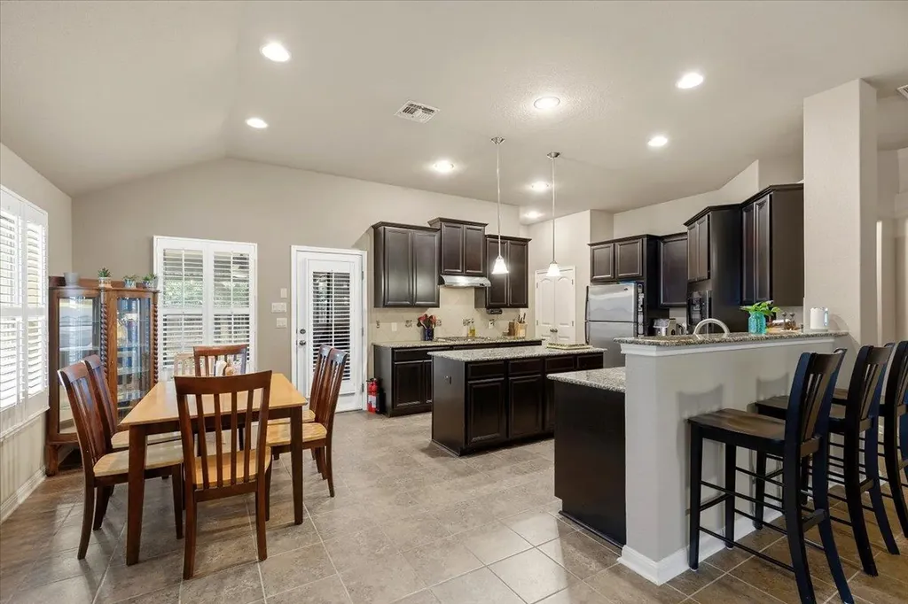 162 Sugar Creek Buda TX 78610
