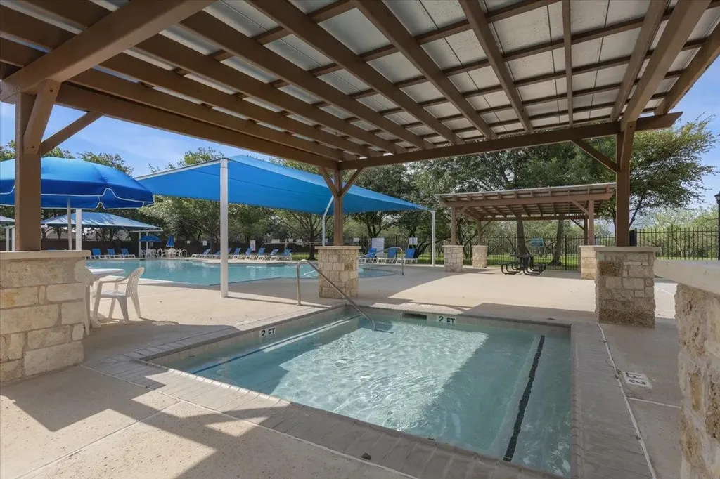 162 Sugar Creek Buda TX 78610