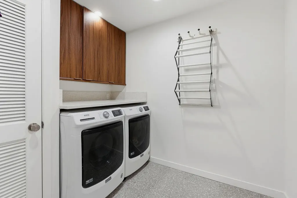 2205 Laramie Trail Austin TX 78745