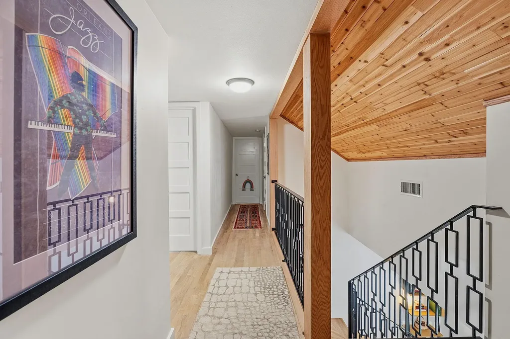 2205 Laramie Trail Austin TX 78745