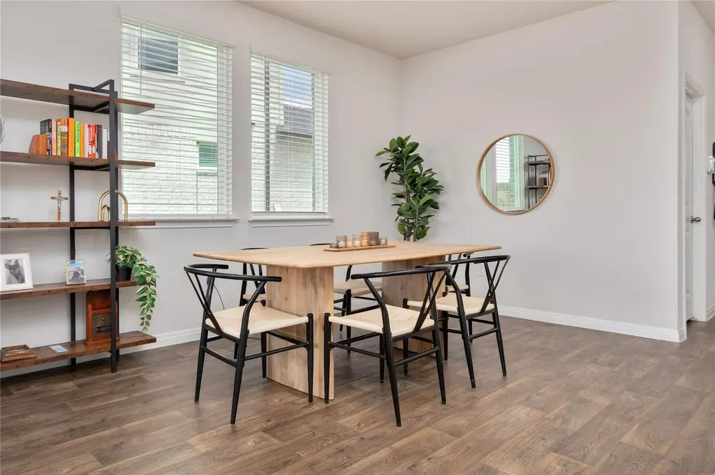 513 Emerald Cove Georgetown TX 78626