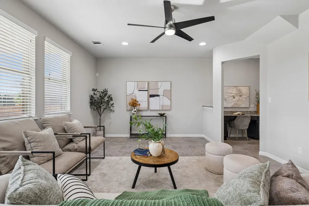 900 Myrna Bend Leander TX 78641