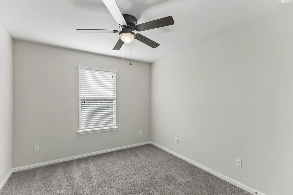 900 Myrna Bend Leander TX 78641