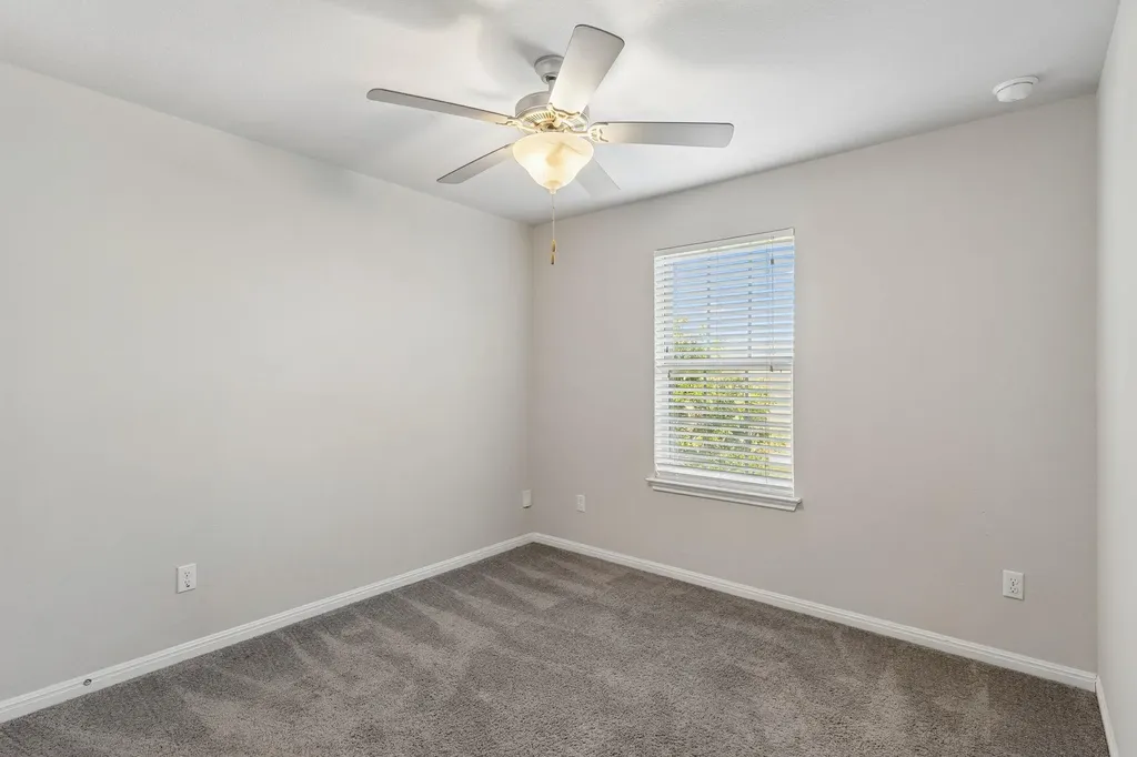 900 Myrna Bend Leander TX 78641