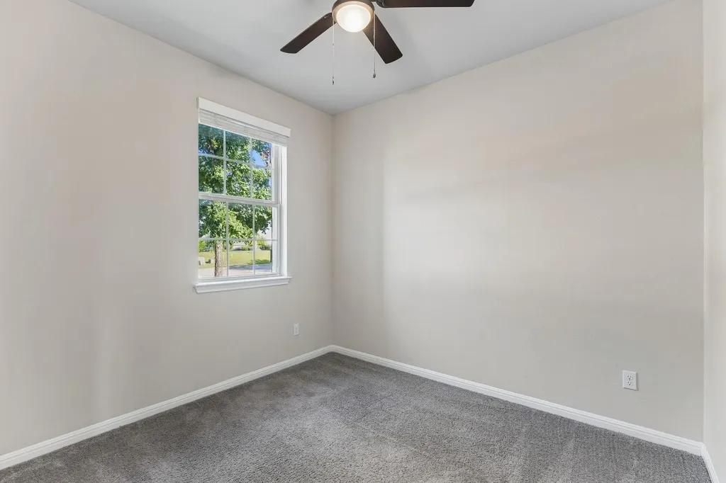 900 Myrna Bend Leander TX 78641