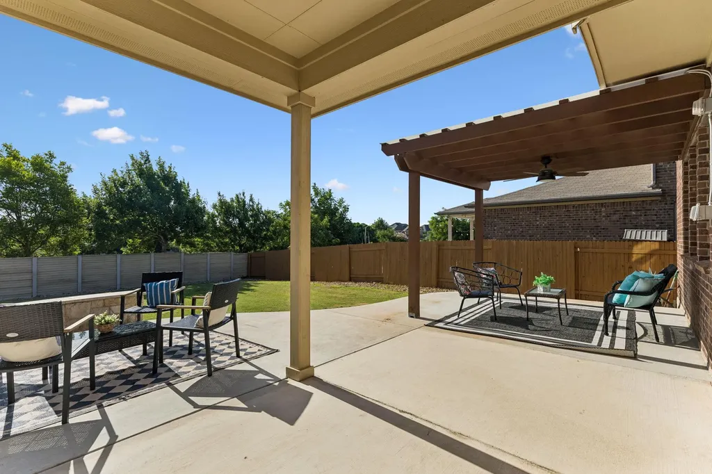 900 Myrna Bend Leander TX 78641