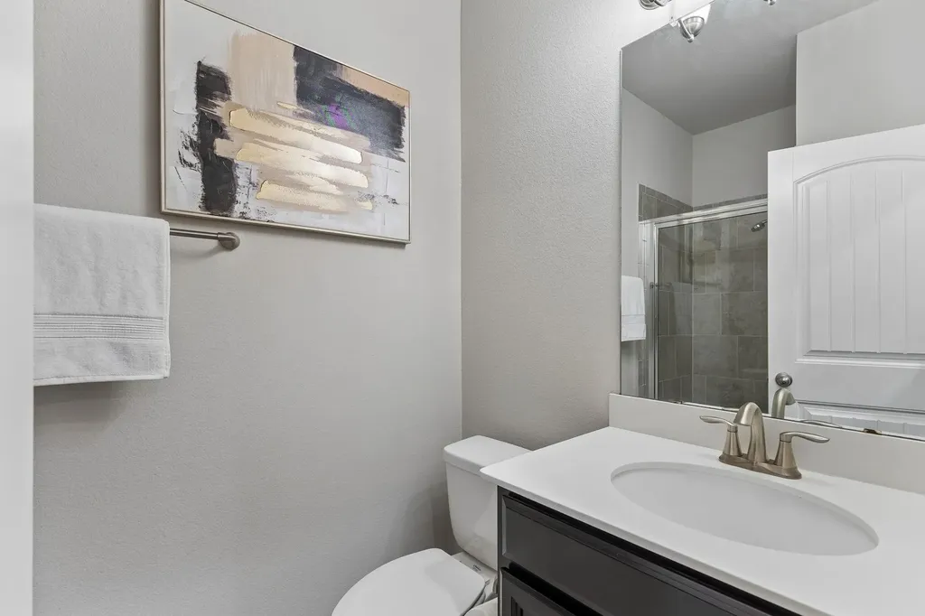 900 Myrna Bend Leander TX 78641