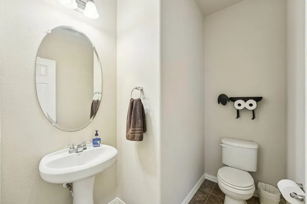 204 Norcia Loop Liberty Hill TX 78642