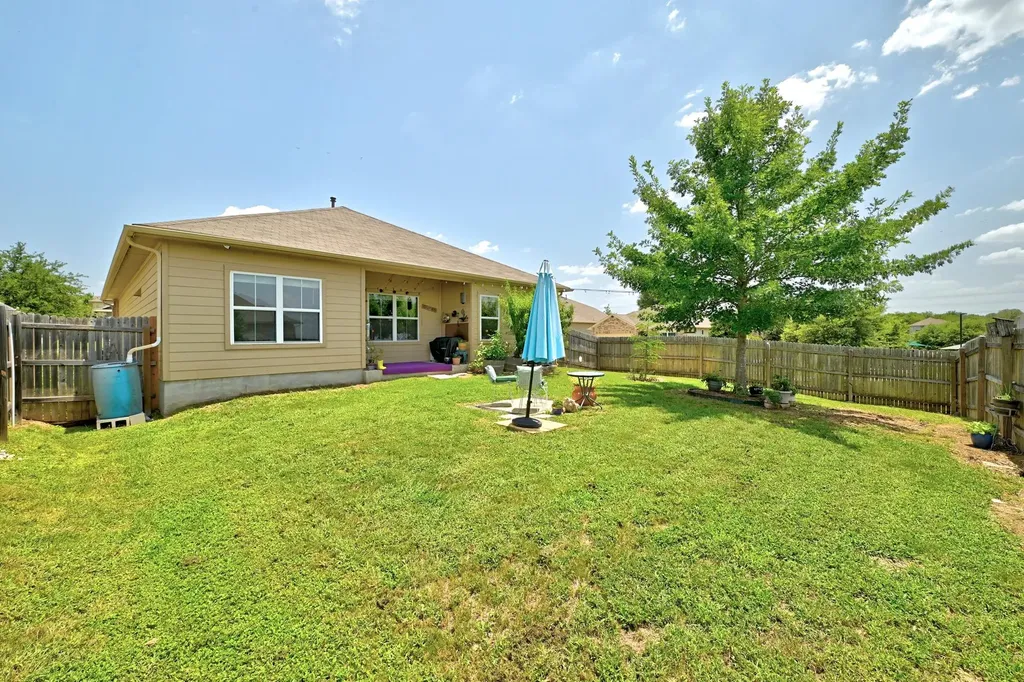 6712 May Shower Drive Austin TX 78744