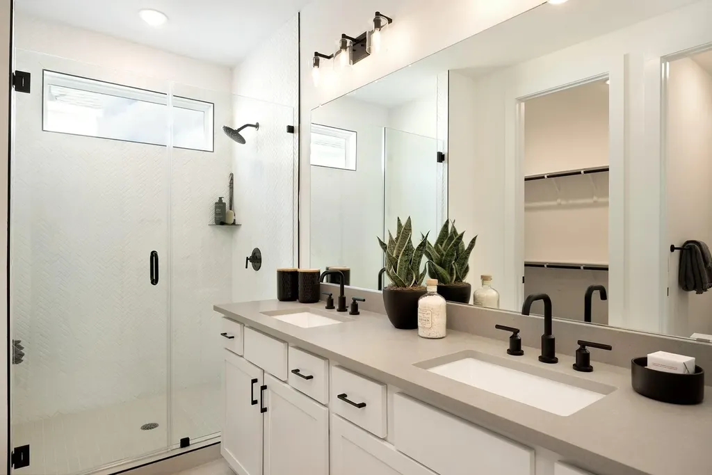1408 Rambling Rose Road Austin TX 78745