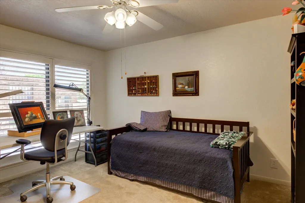 115 Firestone Place Meadowlakes TX 78654