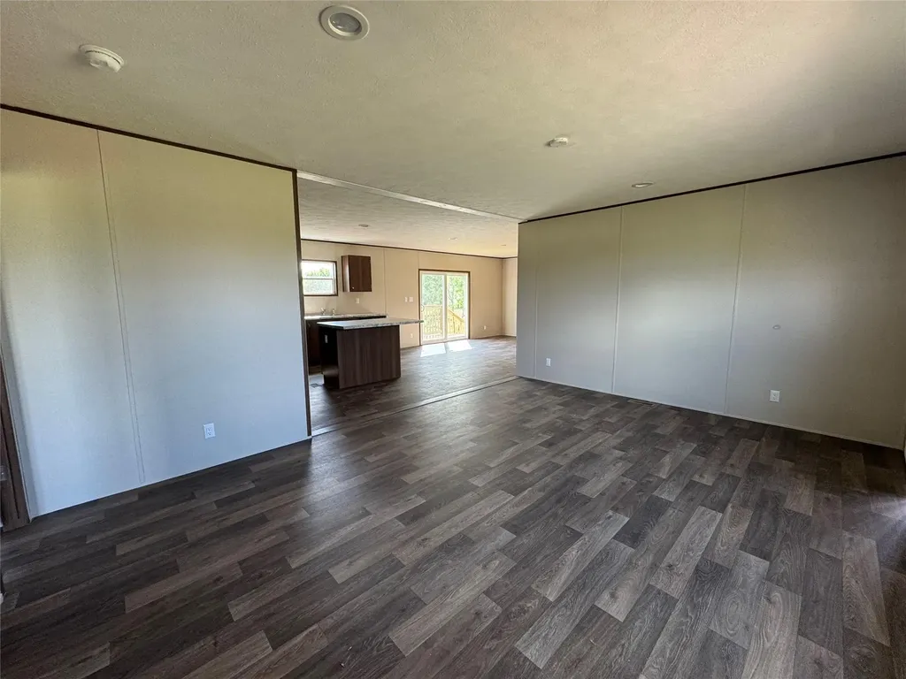 2601 Tumbleweed Trail Dale TX 78616