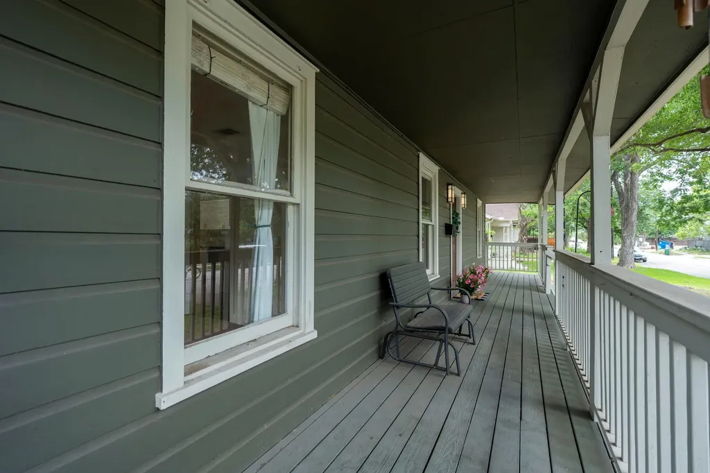 5409 Joe Sayers Avenue Austin TX 78756