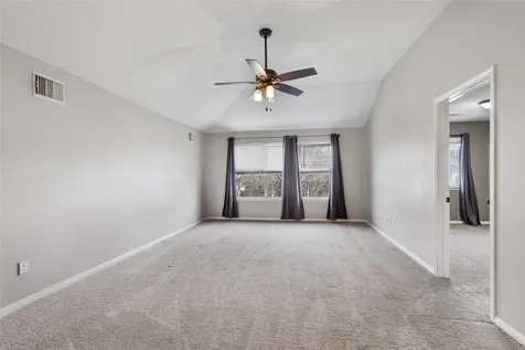 1712 Lynnville Trail Austin TX 78727