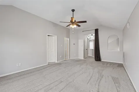 1712 Lynnville Trail Austin TX 78727
