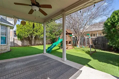 1712 Lynnville Trail Austin TX 78727