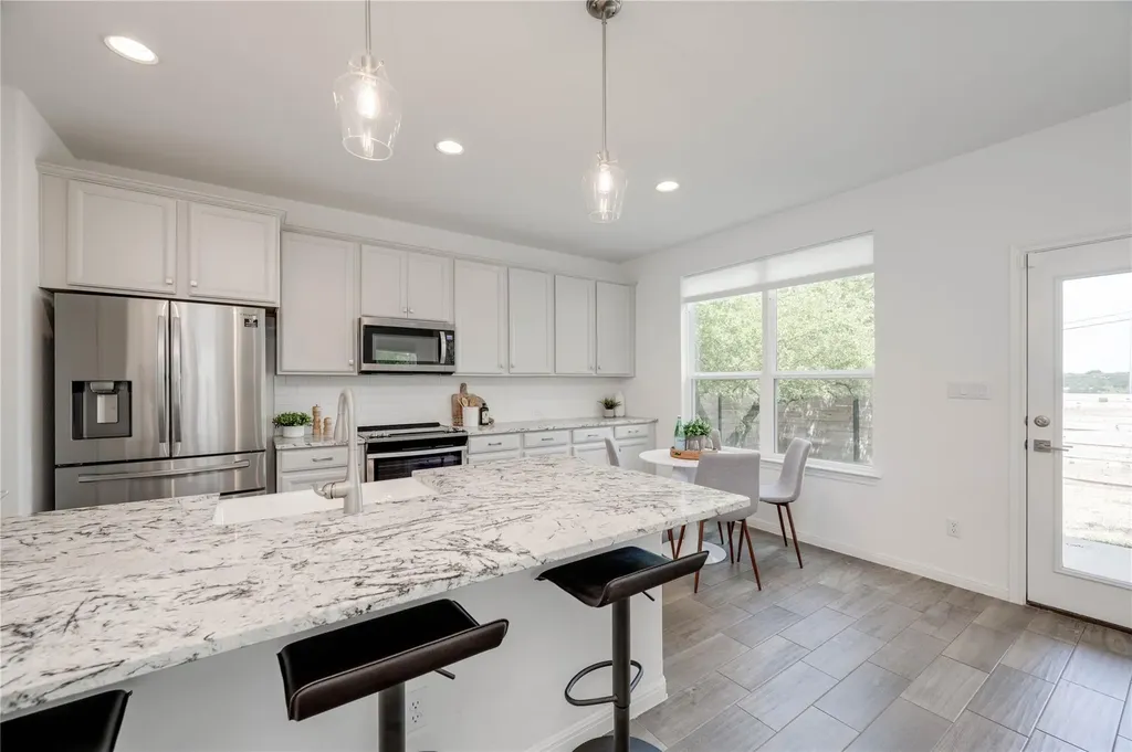 16601 Sydney Carol Lane Austin TX 78734