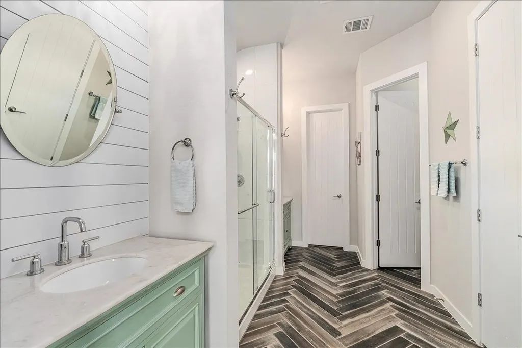 22308 Shotts Drive Spicewood TX 78669