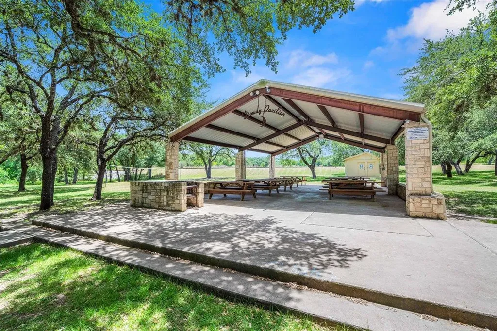 22308 Shotts Drive Spicewood TX 78669
