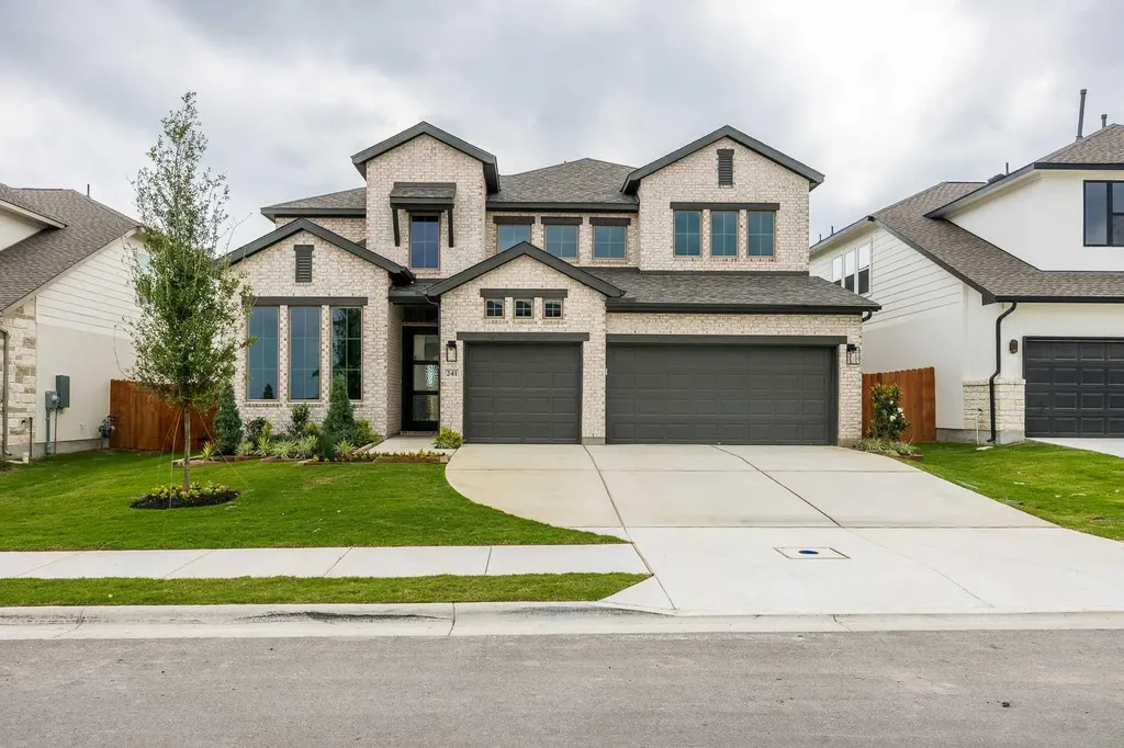 241 Sheepdog Drive Liberty Hill TX 78642