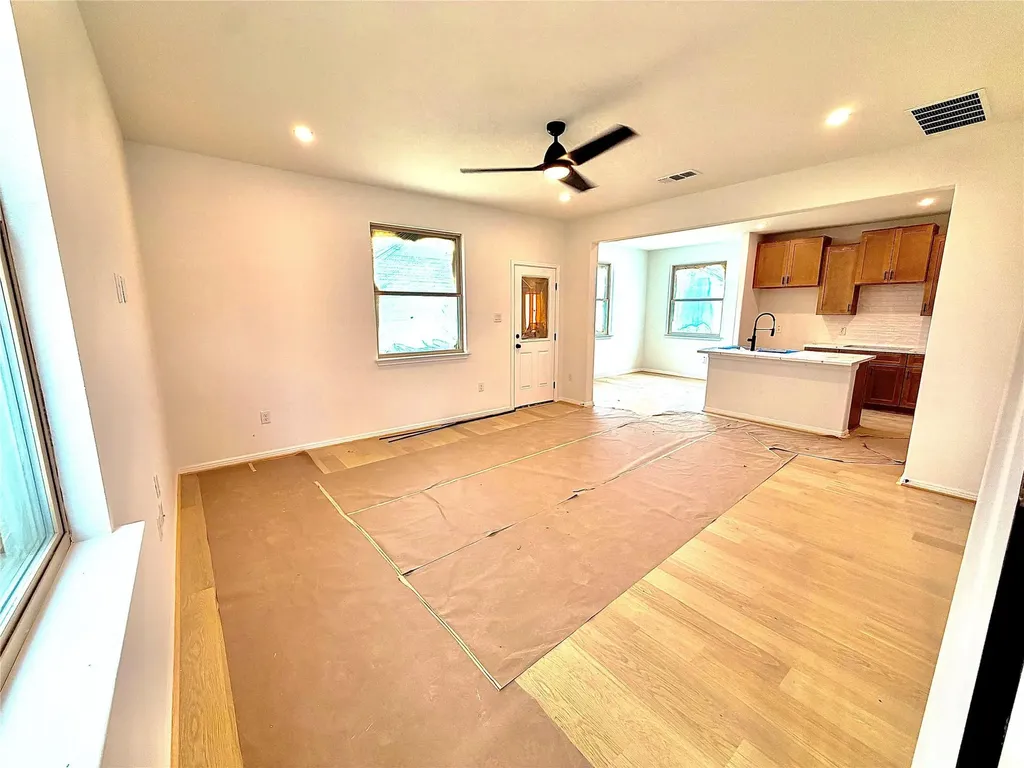 156 White Horses Drive Kyle TX 78640