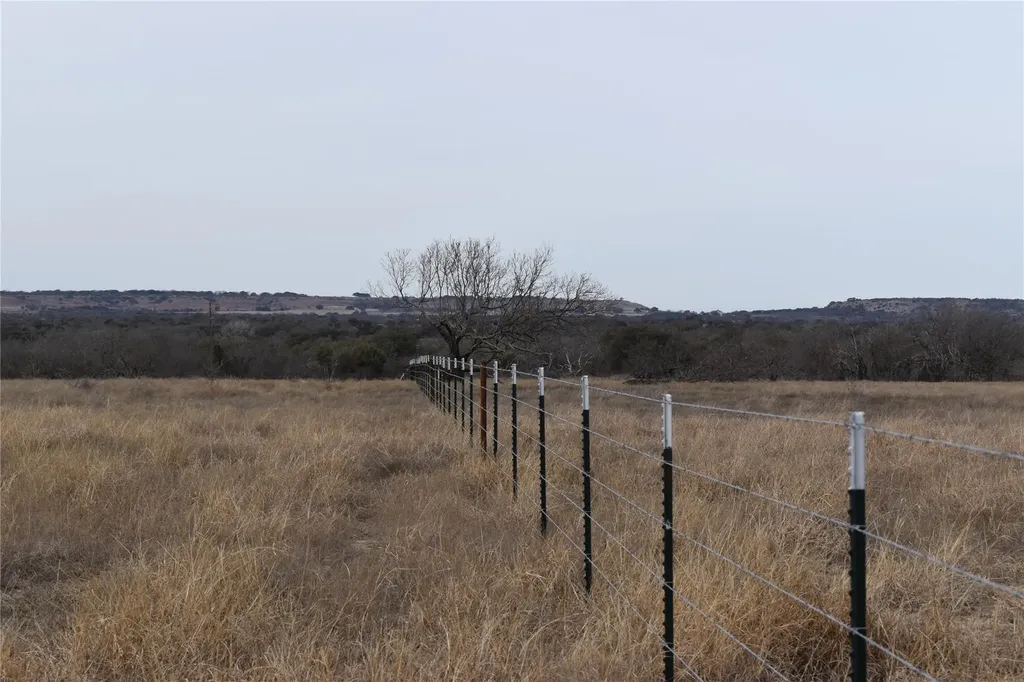 3619 N Fm 1702 Hamilton TX 76531