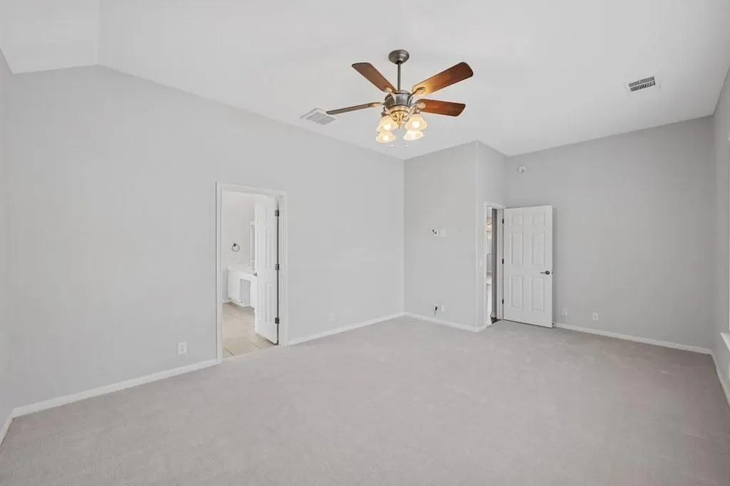 5609 York Bridge Circle Austin TX 78749