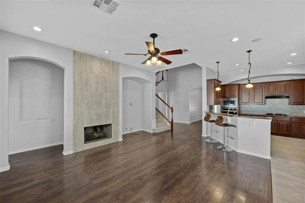 5609 York Bridge Circle Austin TX 78749