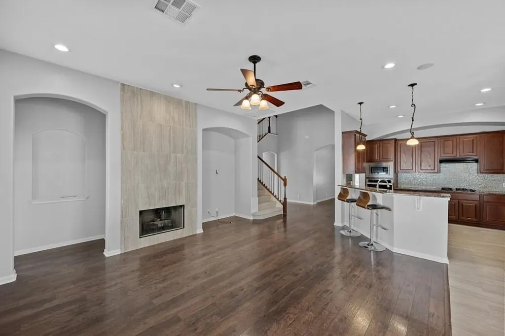 5609 York Bridge Circle Austin TX 78749