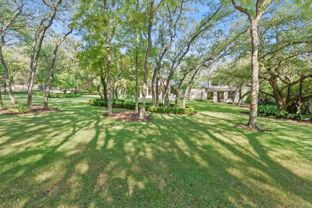 2801 Regents Park Austin TX 78746