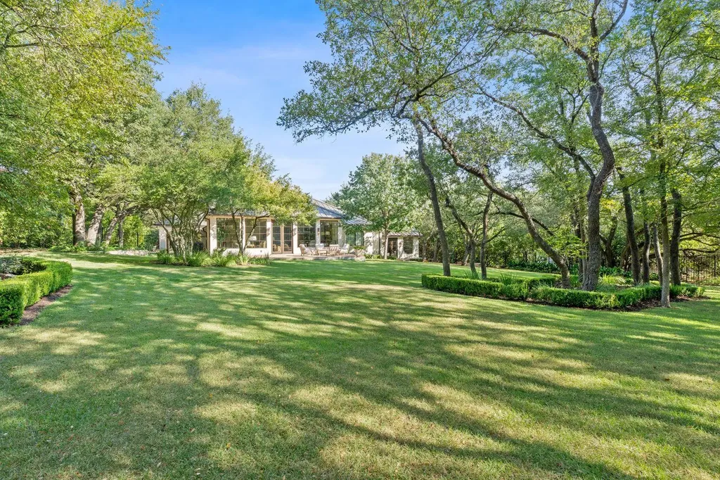 2801 Regents Park Austin TX 78746