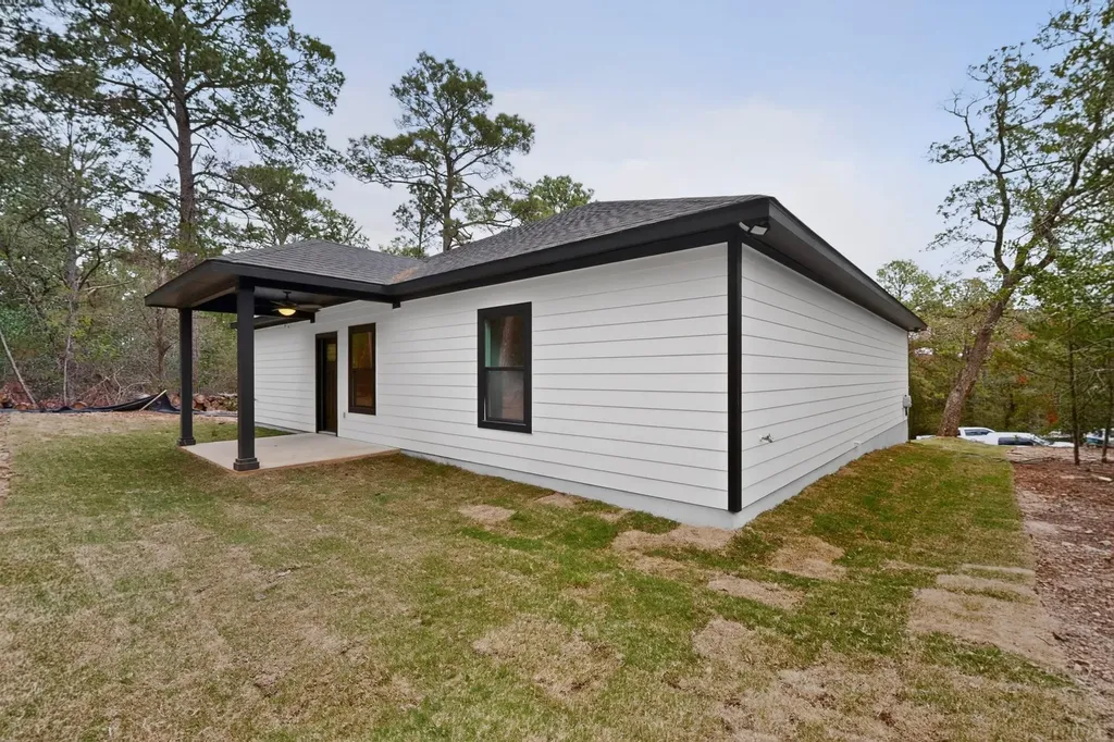 190 Molokini Drive Bastrop TX 78602