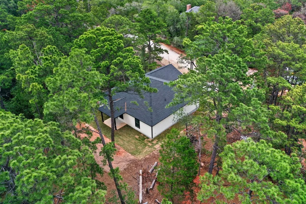 190 Molokini Drive Bastrop TX 78602
