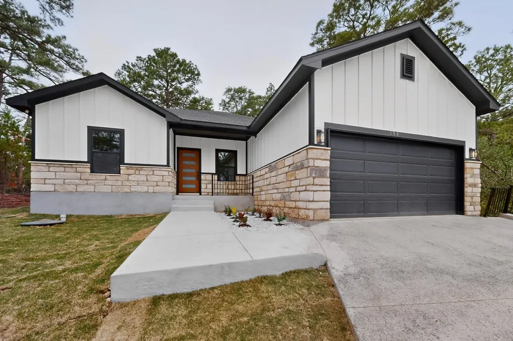 190 Molokini Drive Bastrop TX 78602