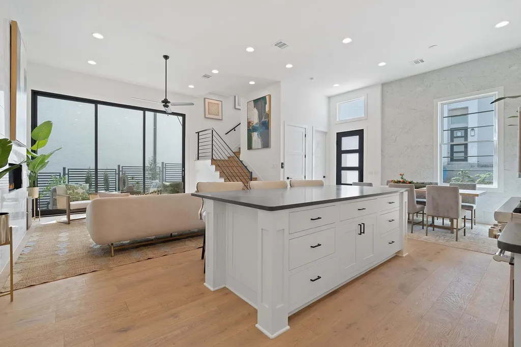 1719 Spyglass Drive Austin TX 78746