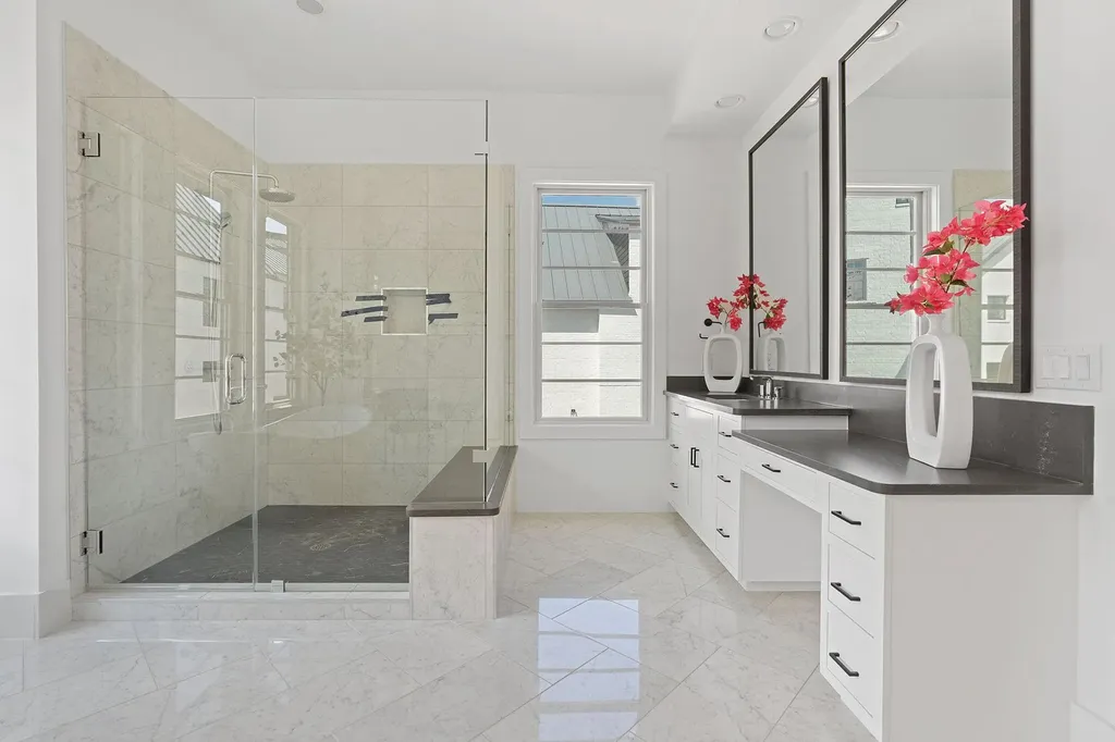1719 Spyglass Drive Austin TX 78746