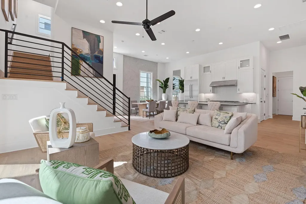 1719 Spyglass Drive Austin TX 78746