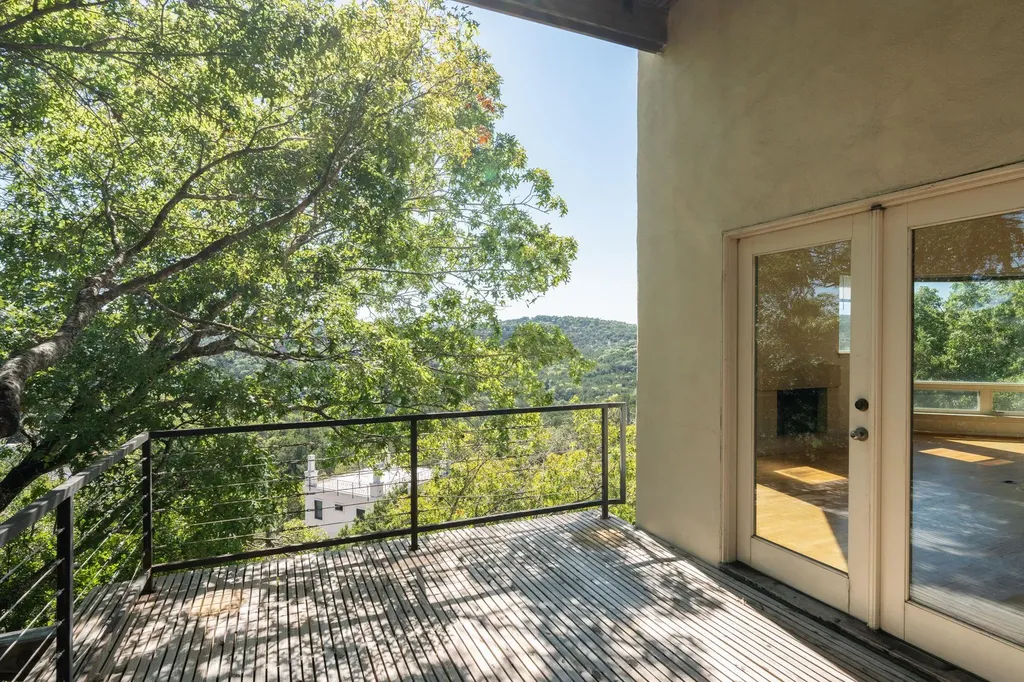 5310 Scenic View Drive Austin TX 78746